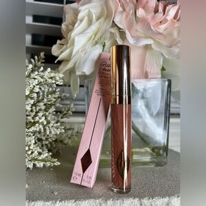 ***SOLD*** NIB - Charlotte Tilbury - Collagen Lip Bath - Pillow Talk